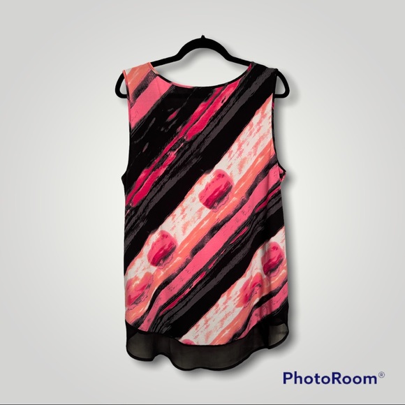 ❌SOLD❌🍀2/$25 Ricki’s Ladies XL Pink & Black V-Neck Tank Top - Picture 2 of 3